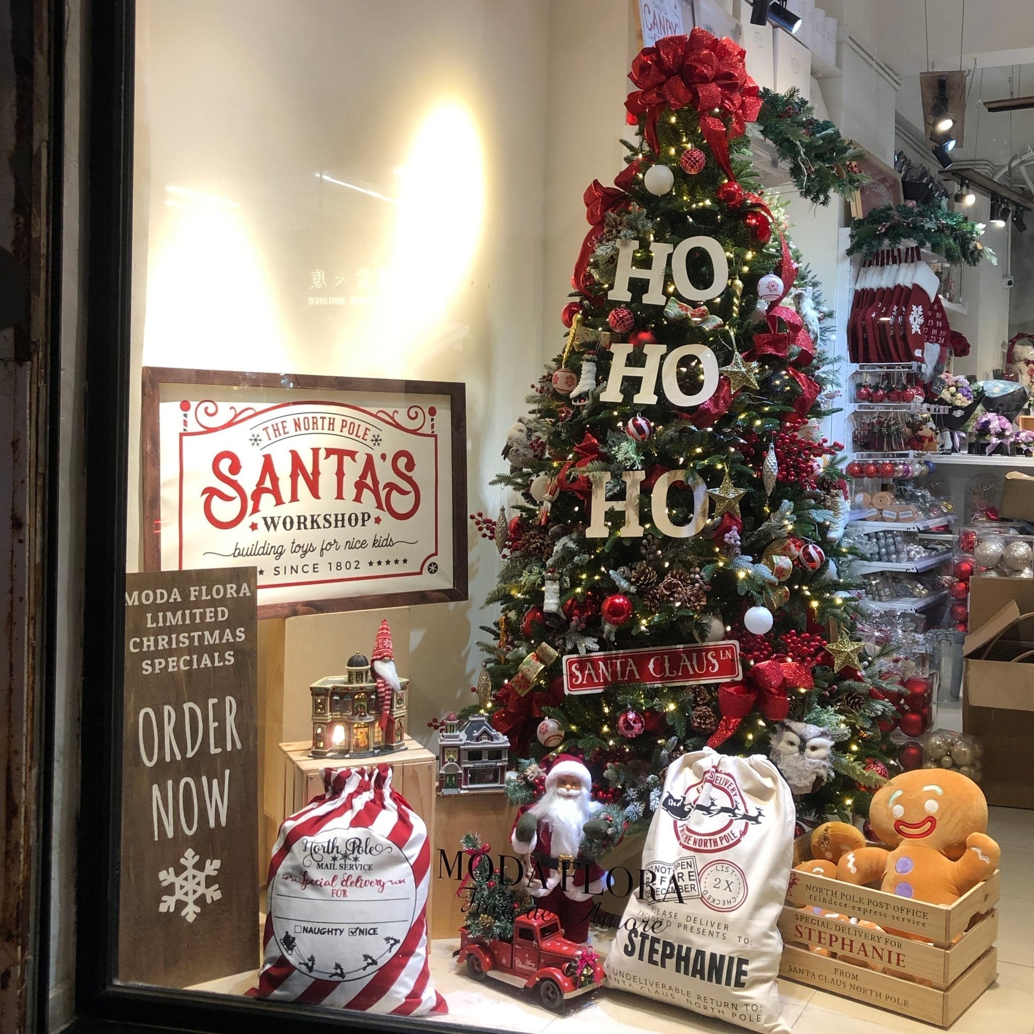 Decorating HO HO HO Christmas Tree - MODA FLORA Santa's Workshop