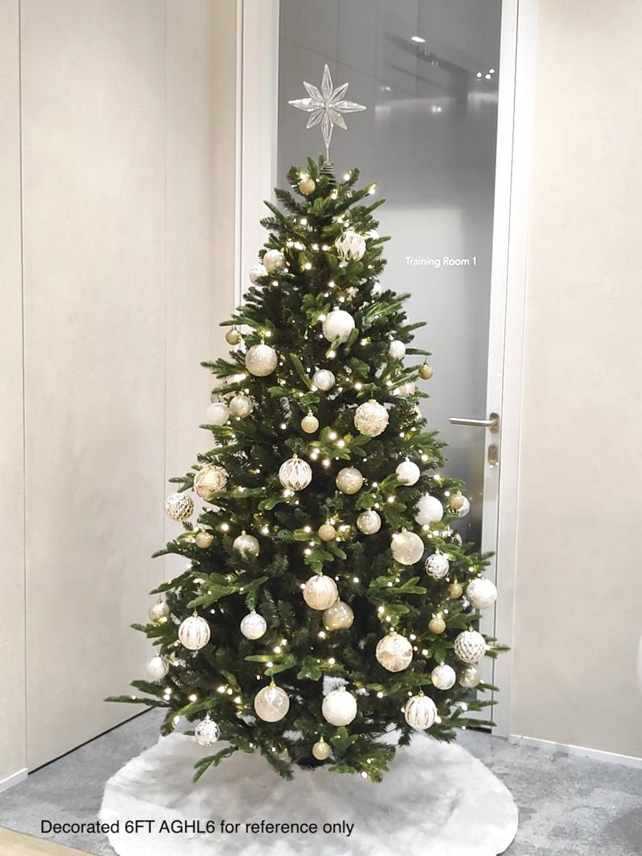 Designer Tree 3 - Winter Wonderland - MODA FLORA Santa's Workshop