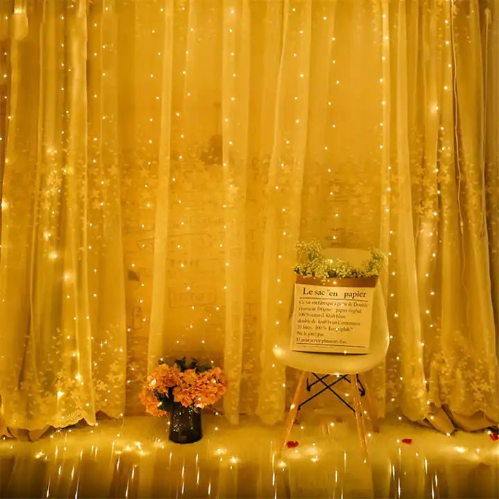 USB Operated Curtain LED Lights with remote control - MODA FLORA Santa's Workshop